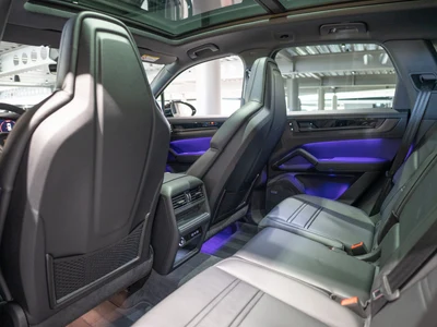 Porsche Cayenne Black Edition