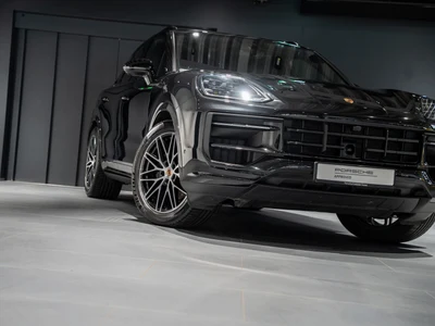 Porsche Cayenne Black Edition