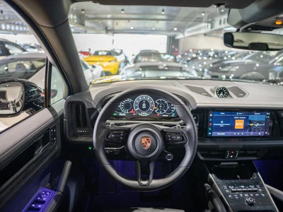 Porsche Cayenne Black Edition