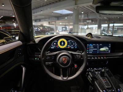 Porsche 911 Carrera T-Hybrid 4 GTS