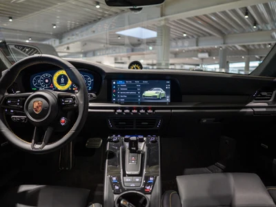 Porsche 911 Carrera T-Hybrid 4 GTS