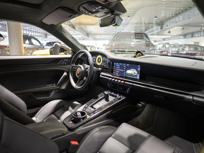 Porsche 911 Carrera T-Hybrid 4 GTS