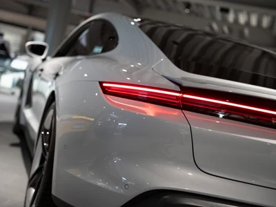 Porsche Taycan 4S