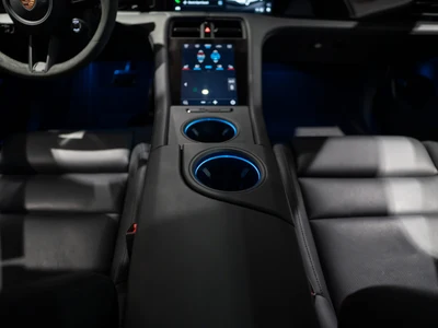 Porsche Taycan 4S