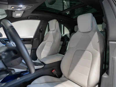 Porsche Macan 4 100kWh