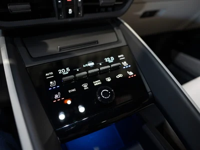 Porsche Macan 4 100kWh