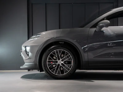Porsche Macan 4 100kWh