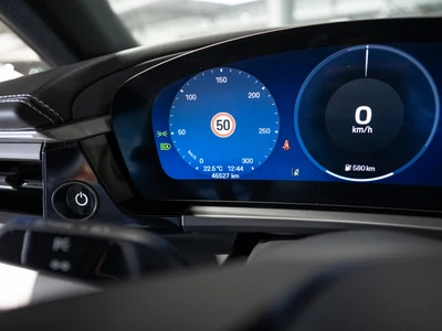 Porsche Macan 4 100kWh