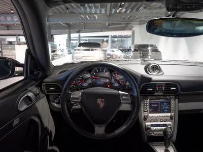 Porsche 911 Carrera 4