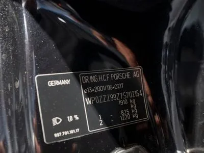 Porsche 911 Carrera 4