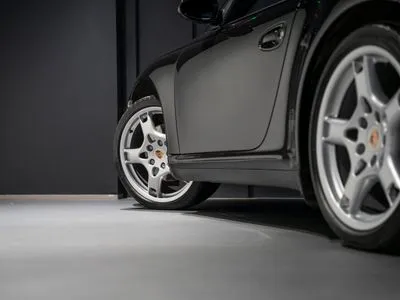 Porsche 911 Carrera 4