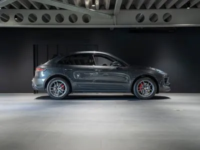 Porsche Macan S