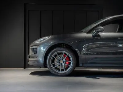 Porsche Macan S