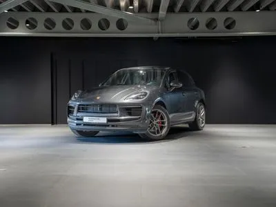 Porsche Macan S