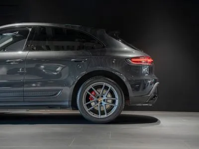 Porsche Macan S