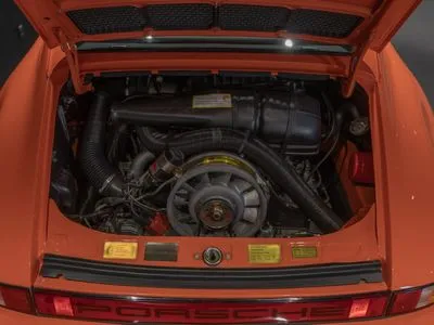 Porsche 911 Carrera