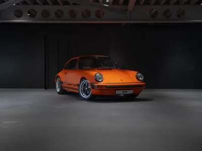Porsche 911 Carrera