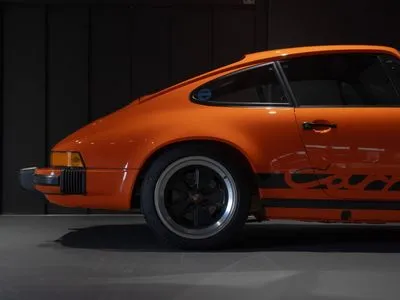 Porsche 911 Carrera