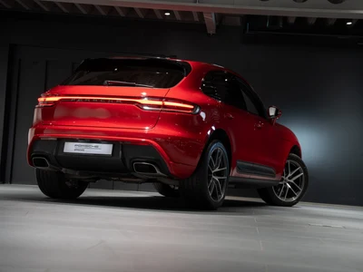 Porsche Macan Standard