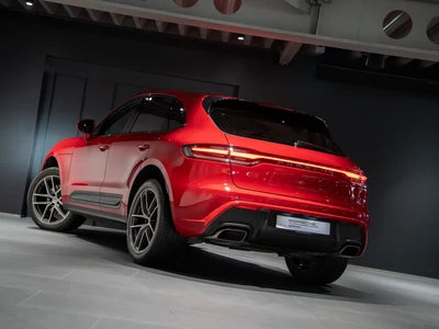 Porsche Macan Standard