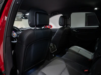 Porsche Macan Standard