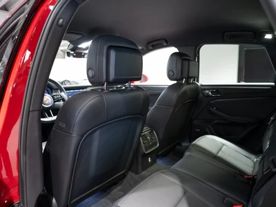 Porsche Macan Standard