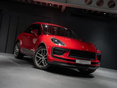 Porsche Macan Standard