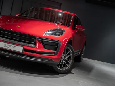 Porsche Macan Standard
