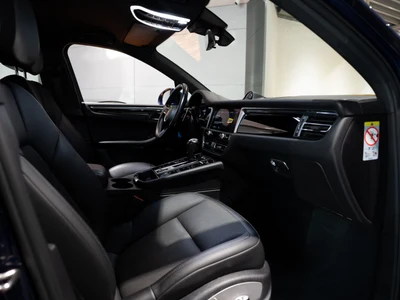 Porsche Macan Standard