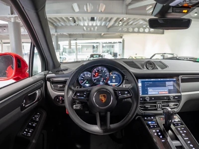 Porsche Macan Standard