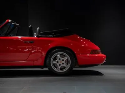 Porsche 911 Carrera