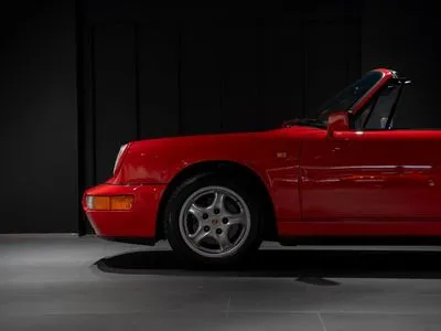 Porsche 911 Carrera