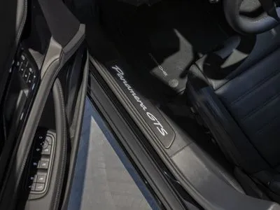 Porsche Panamera GTS