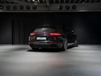 Porsche Panamera Turbo