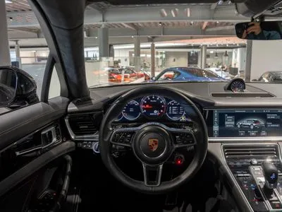 Porsche Panamera Turbo