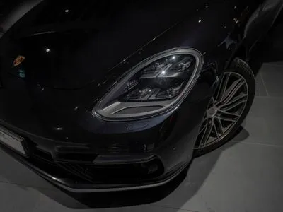 Porsche Panamera Turbo