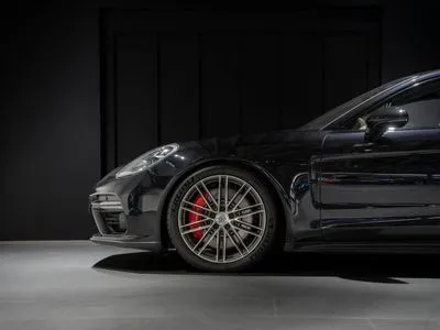 Porsche Panamera Turbo