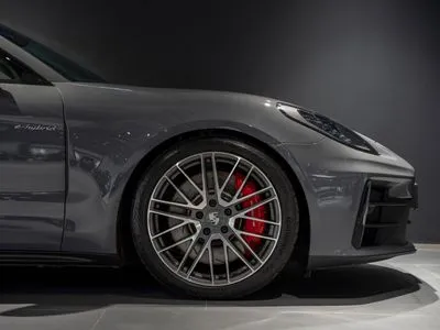 Porsche Panamera 4S E-Hybrid PHEV
