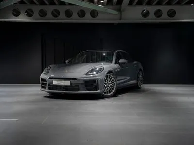 Porsche Panamera 4S E-Hybrid PHEV