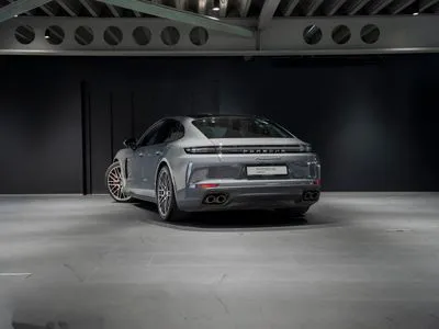 Porsche Panamera 4S E-Hybrid PHEV