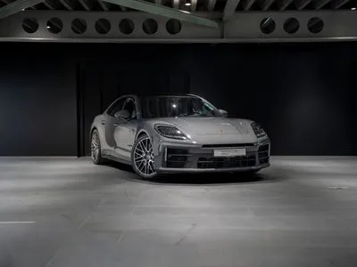 Porsche Panamera 4S E-Hybrid PHEV