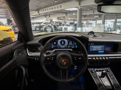 Porsche 911 Carrera