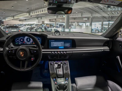 Porsche 911 Carrera