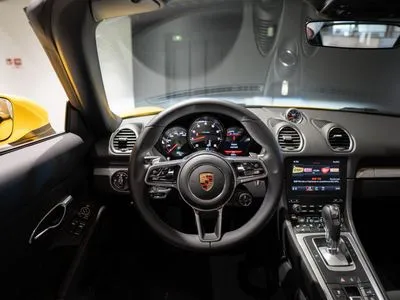 Porsche 718 Boxster PDK