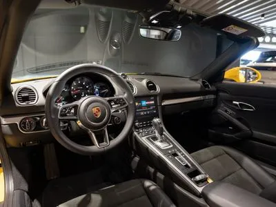 Porsche 718 Boxster PDK