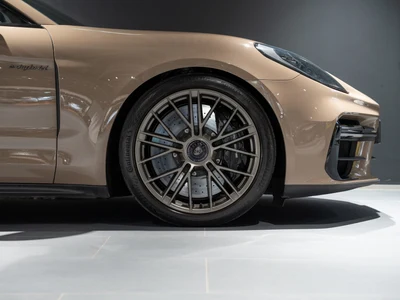 Porsche Panamera Turbo E-Hybrid PHEV