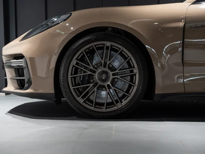 Porsche Panamera Turbo E-Hybrid PHEV