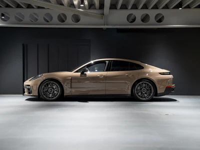 Porsche Panamera Turbo E-Hybrid PHEV