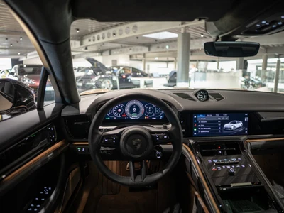 Porsche Panamera Turbo E-Hybrid PHEV
