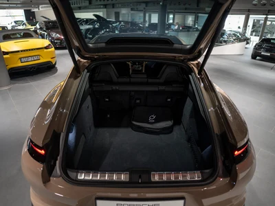 Porsche Panamera Turbo E-Hybrid PHEV